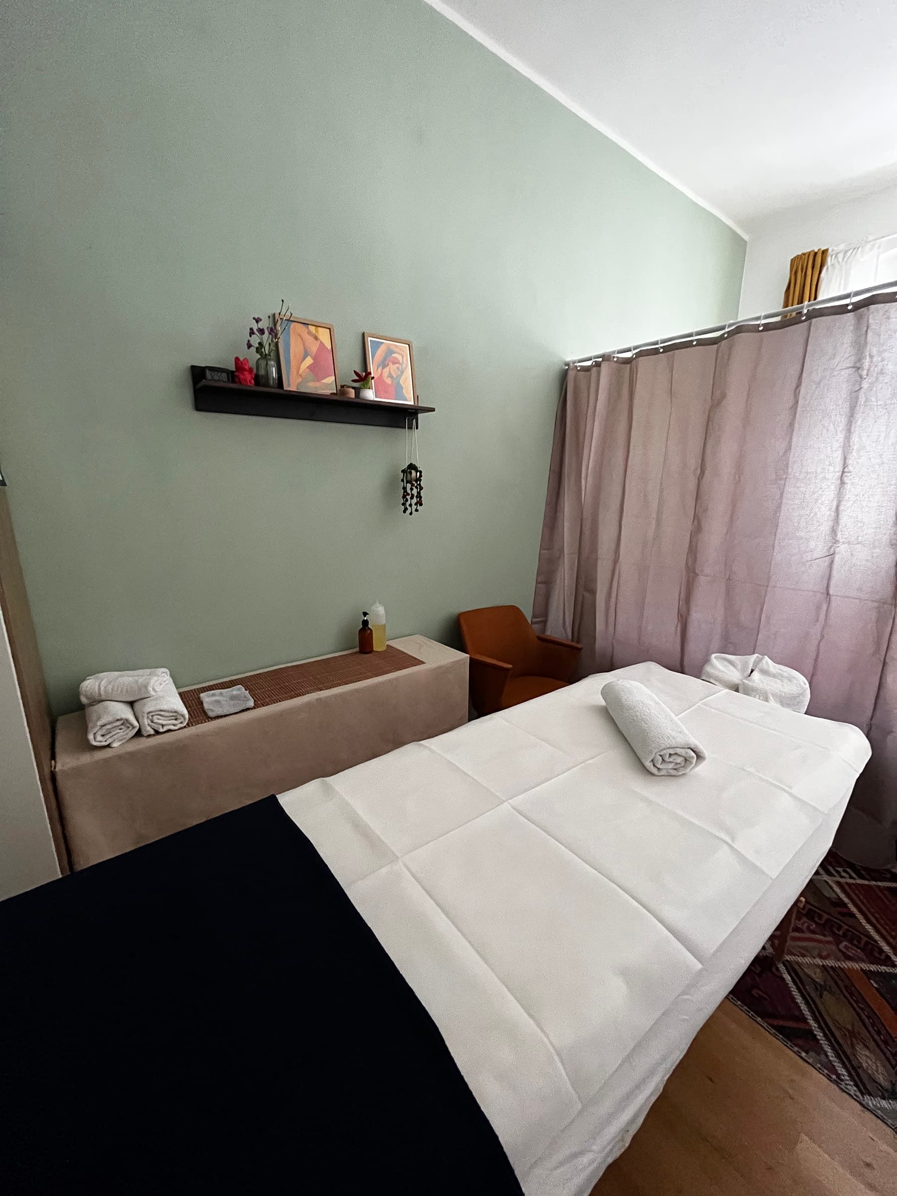 The massage table at Lera Massage
